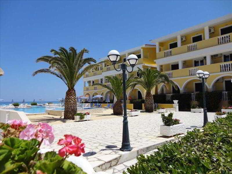 Konstantin Beach 호텔 자킨토스 외부 사진